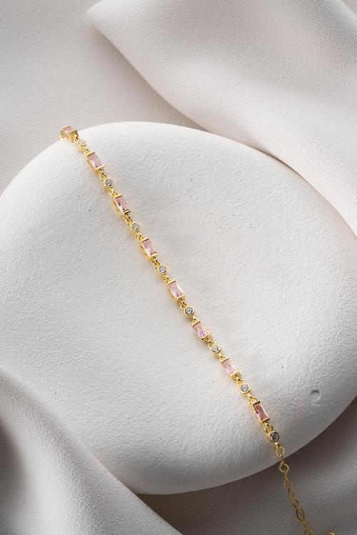 925 Ayar Gümüş Gold Sıralı Pembe Taşlı Baget Model Bileklik