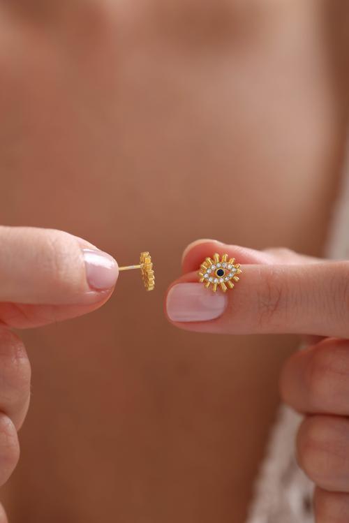 925 Ayar Gümüş Gold Kaplama Zirkon Taşlı Minik Göz Model Küpe