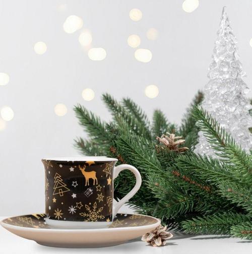 Siyah Yılbaşı Figürlü Kahve Fincanı