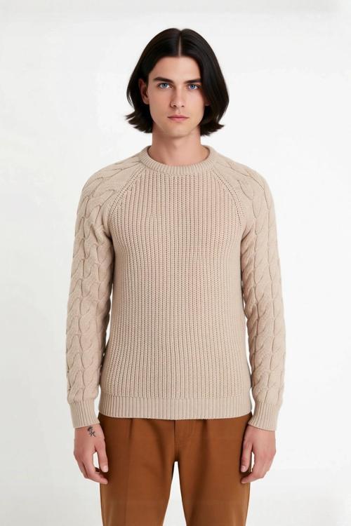 Erkek Regular Fit Bisiklet Yaka Saç Örgü Detaylı Triko Kazak Soğuk Günler İçin Rahatlık Sunar