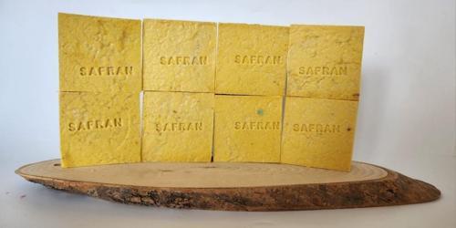 Doğal Üretim Sabunu Safran 16lı Set