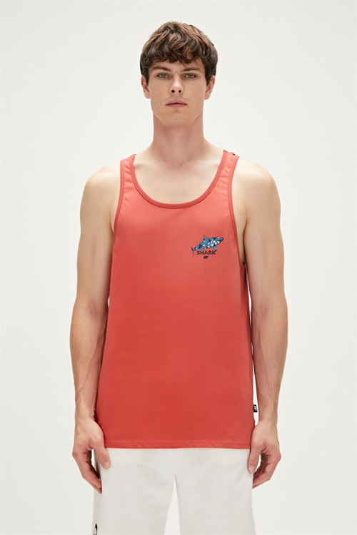 23.01.23.006-C109 Shark Erkek Spor Atlet