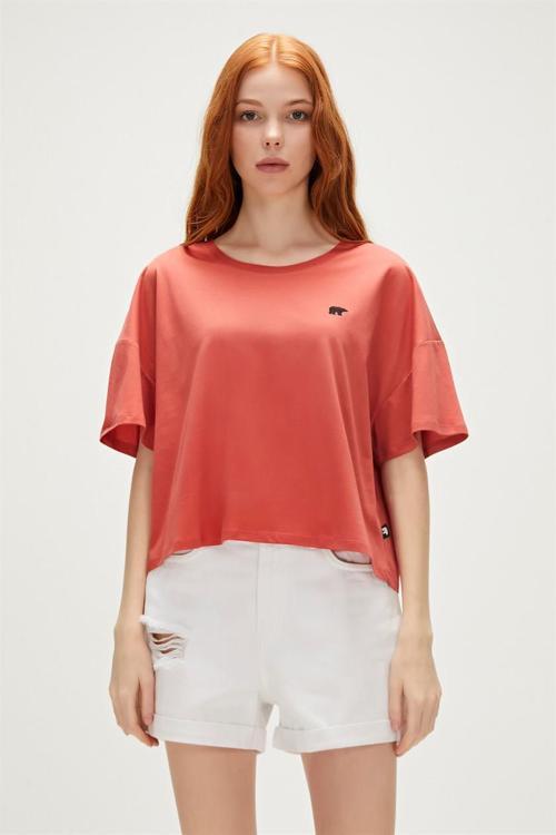 23.03.07.007-C109 Lara Kadın Tişört