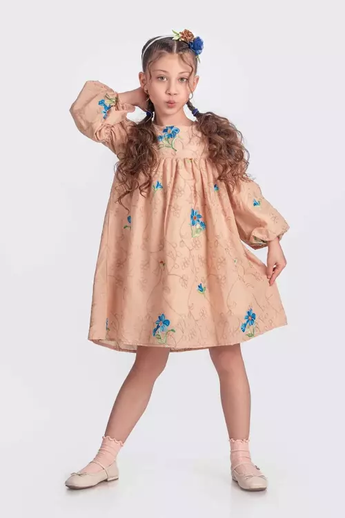 Çiçek Nakışlı Elbise Balon Kollu