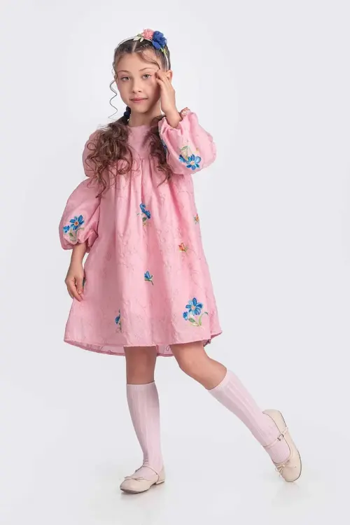 Çiçek Nakışlı Elbise Balon Kollu