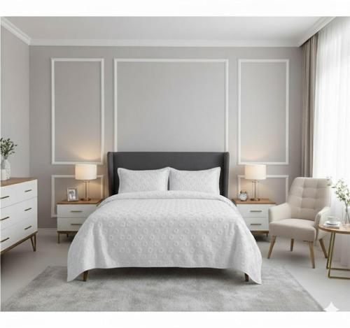 JAKARLI  SAKALLI YATAK ÖRTÜSÜ TEK KİŞİLİK DAMLA KREM