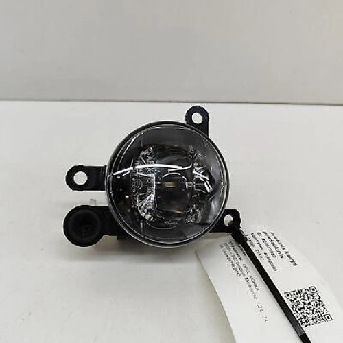 opel corsa- f- 2020-2023 sis lambası sağ (tw) Oem No (9831303880)