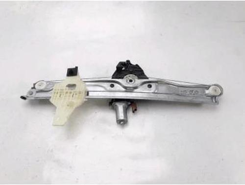 Dacia Sandero III Ön Sağ Cam Krikosu (Orijinal Ürün Natural Kutu) Oem No (807207678R)