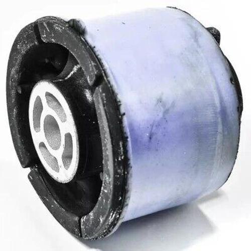 Dacia Sandero 2013-2016 Çeki Demir Kapağı Oem No (511804925R)