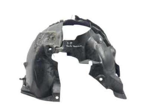 Renault Clio IV 2012-2018 Çamurluk Davlumbazı Ön Sağ Oem No (638447513R)