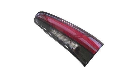 fiat egea- sw- 21; iç stop lambası sağ kırmızı (ledlı) Oem No (52157302)