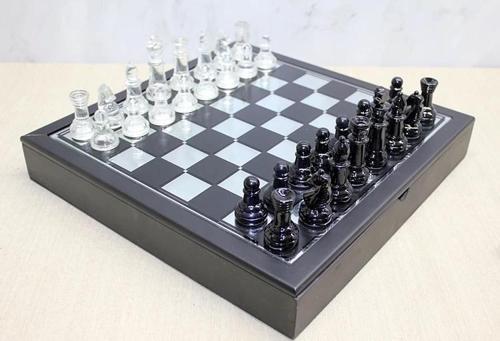 Kutulu Cam Satranç Seti Alk3531