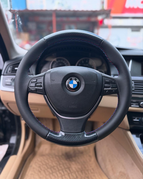 Bmw F10 Araca Özel Deri Direksiyon Kılıfı