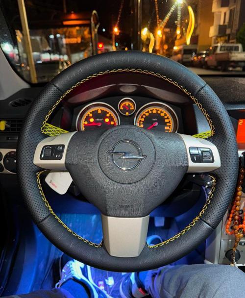 Opel Astra H Araca Özel Direksiyon Kılıfı (Orjinal Deri Sökülmesi Gerekmektedir )