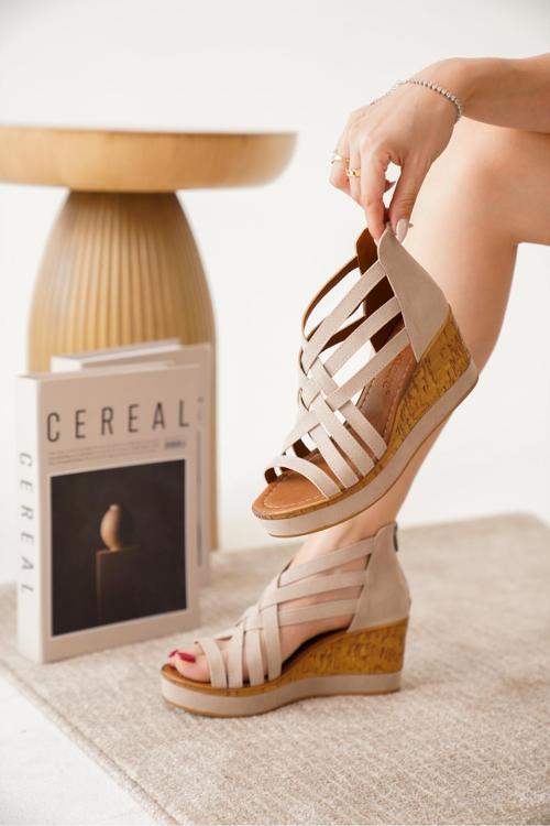 D02000 Günlük Kadın Klasik Dolgu Topuklu Ayakkabı