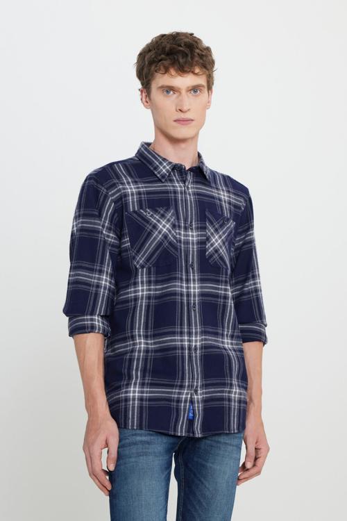 Pamuklu Regular Fit Kareli Cepli Erkek Gömlek L242236 900 LACİVERT