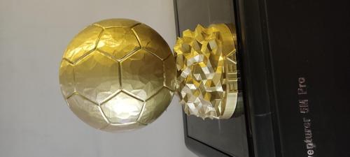 Ballon d’Or (Altın Top) 20 cm – 3D Baskı Dekoratif Kupa Figürü