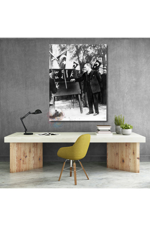 Atatürk Baş Öğretmen Kanvas Tablo Dikey Duvar Tablosu Okul Ofis Tablosu