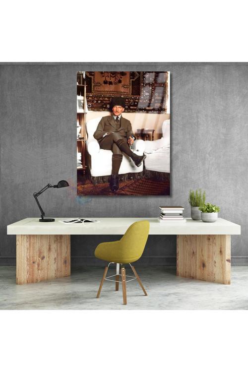 Renkli Atatürk Tablosu Dikey Cam Tablo Mustafa Kemal Atatürk Görseli Ev Ofis Dekoru