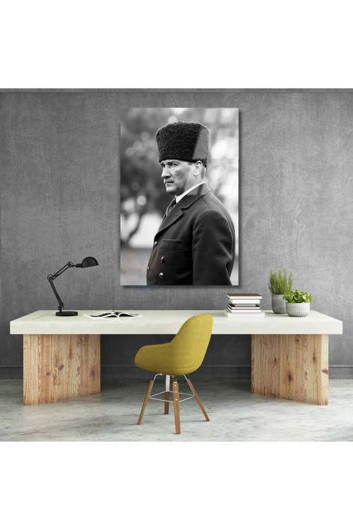 Siyah Beyaz Görsel Atatürk Cam Tablo Modeli Dikey Duvar Tablosu Ofis Ev Dekoru