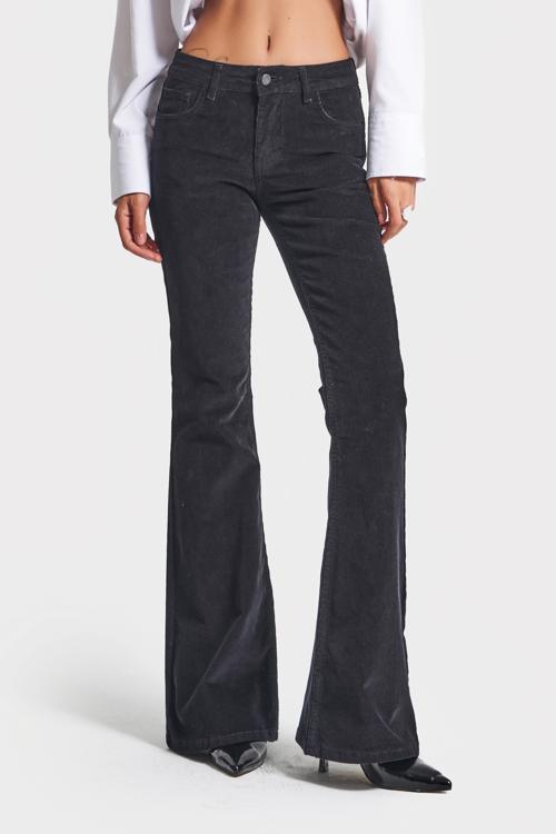 Kadın Siyah Renk 26w5-1 Low Waist Flare Fit İnce Fitilli Velvet Kadife Kumaş Pantolon