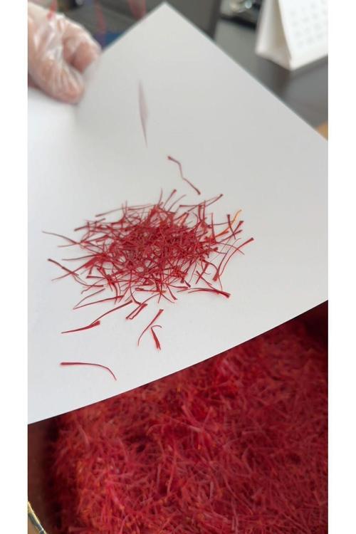 Bir Gramtr Ata Organik Safran