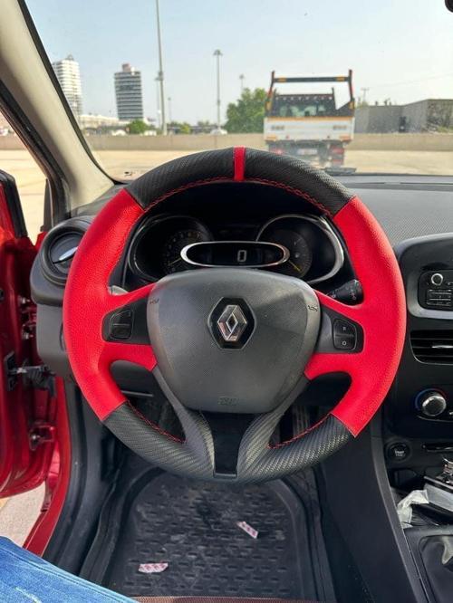 Clio 4 Faz 1 2014-2017 Araca Özel Direksiyon Kılıfı (ARACINIZIN DİREKSİYONUYLA TEYİT EDİNİZ)