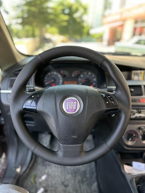 Fiat Linea (Tuşlu) Araca Özel Direksiyon Kılıfı