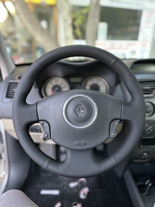 Megane 2 Araca Özel Dikmeli Direksiyon Kılıfı