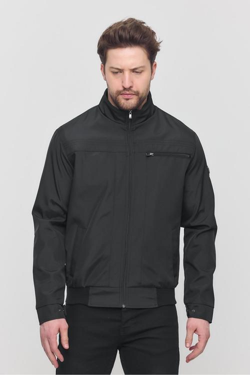 Erkek Siyah Mevsimlik Triko Detaylı Fermuarlı İç Cepli Mont&Ceket