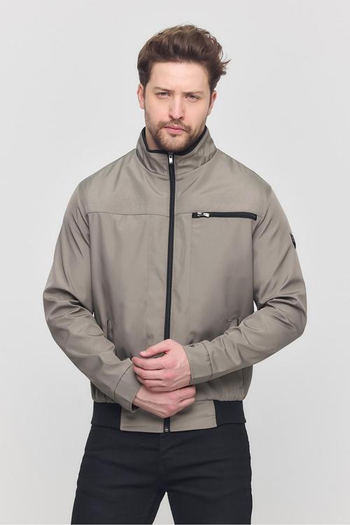 Erkek Bej Mevsimlik Triko Detaylı Fermuarlı İç Cepli Mont&Ceket