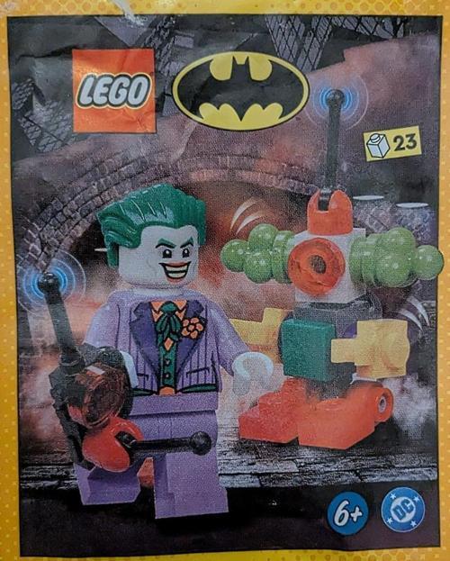 Super Heroes 212505 The Joker with Robot