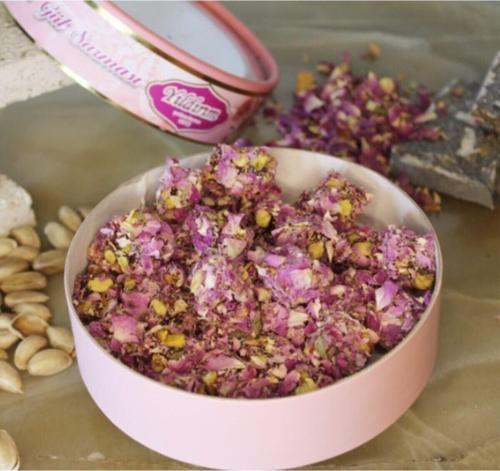 Isparta Kuru Gül Yapraklı Gül Lokumu 200 gr