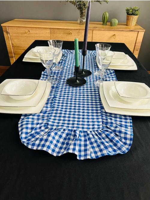 Vintage Fırfırlı Pötikare Runner