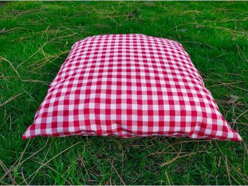 Kırmızı Pötikare Minder 2'Li