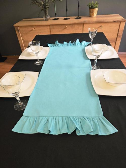 İki Tarafı Fırfırlı Runner - Sıvı İtici Özlliğe Sahip