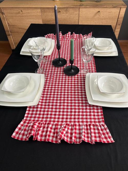 Fırfırlı Pötikare Runner