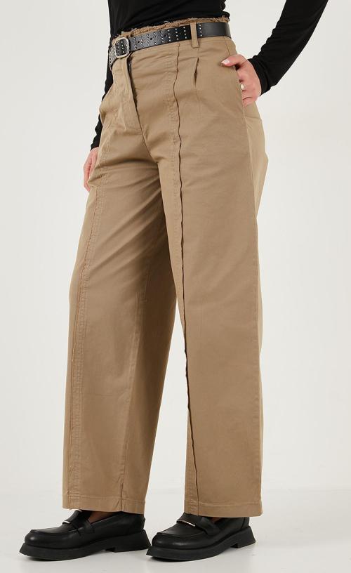 Pamuklu Relaxed Fit Geniş Paça Dikiş Detaylı Kemerli Bayan Pantolon 68351208 HAKİ