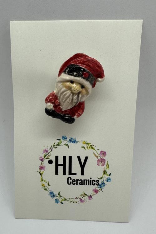 Kırmızı Şapkalı Cüce – Seramik Yaka İğnesi