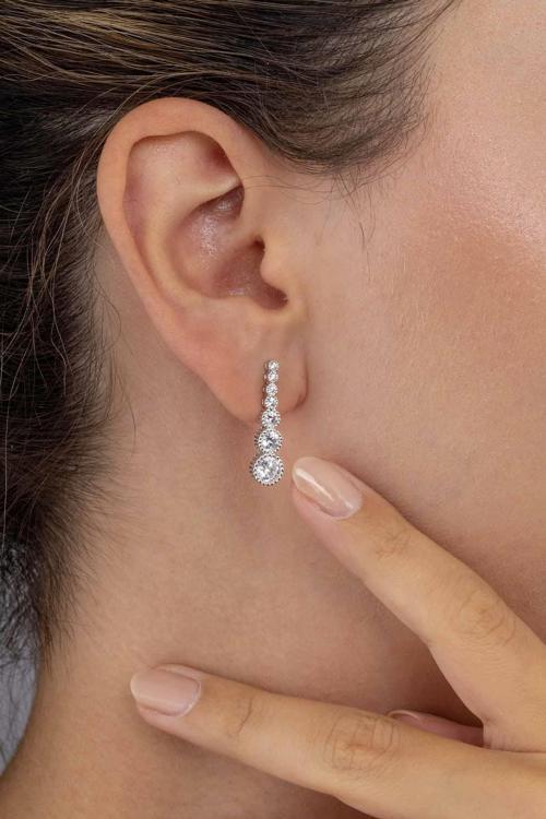 Pırlanta Montür Yuvarlak Kesim Su Yolu Gümüş Küpe