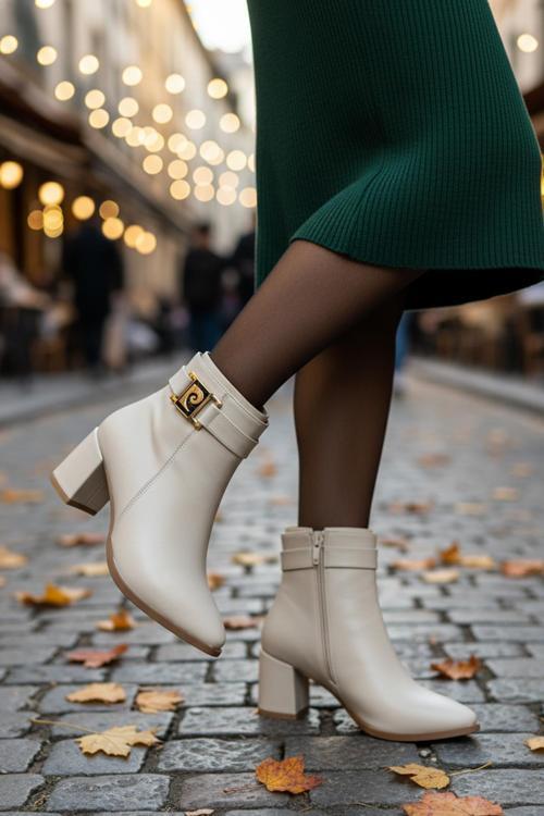 975 6 Cm Topuklu Fermuarlı Kadın Bot