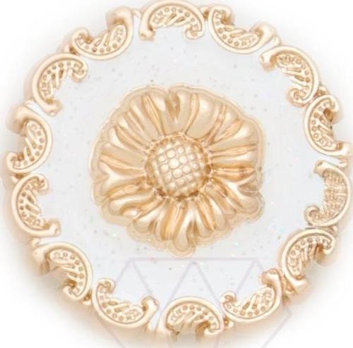 Vintage Düğme Süsü Broş