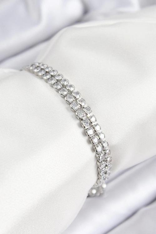 BFS Pirinç Zirkon Taşlı Çift Sıra Model Gümüş Renk Asansörlü Kadın Bileklik