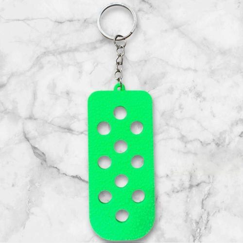 Delikli Anahtarlık Yumuşak Kauçuk Yeşil ( Süsleri İle Dilediğiniz Gibi Süsleyin)