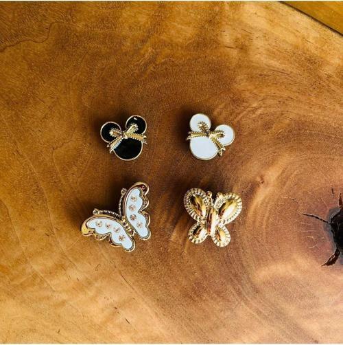 Terlik Süsü Taşlı 4 'Lü Set(Malzemesi Plastiktir)