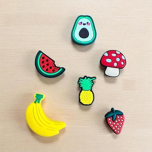 Jibbitz Terlik Süsü Karışık 9 Adet Meyveler Çilek Muz Ananas Avokado Karpuz