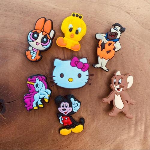 Jibbitz Terlik Süsü Fred Çakmak Taş,Hello Kity,Twety,Mickey Mouse,Power Puff 7'Li Set