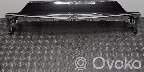 opel crossland- 2020-2024  ön panjur sıyah/nıkelaj çıtalı (tw) Oem No (39172214)