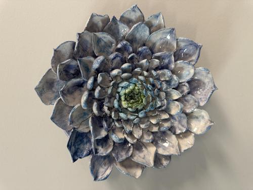 El Yapımı Seramik Duvar Çiçeği Mavi