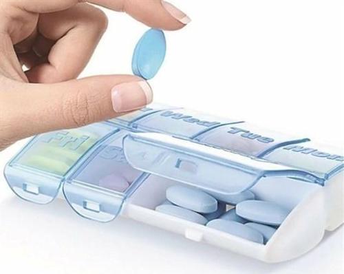 Büro Ev Ofis Kişisel Bakımı için 7HAZNELİ Haftalık İlaç Saklama Hatırlatma Kutusu